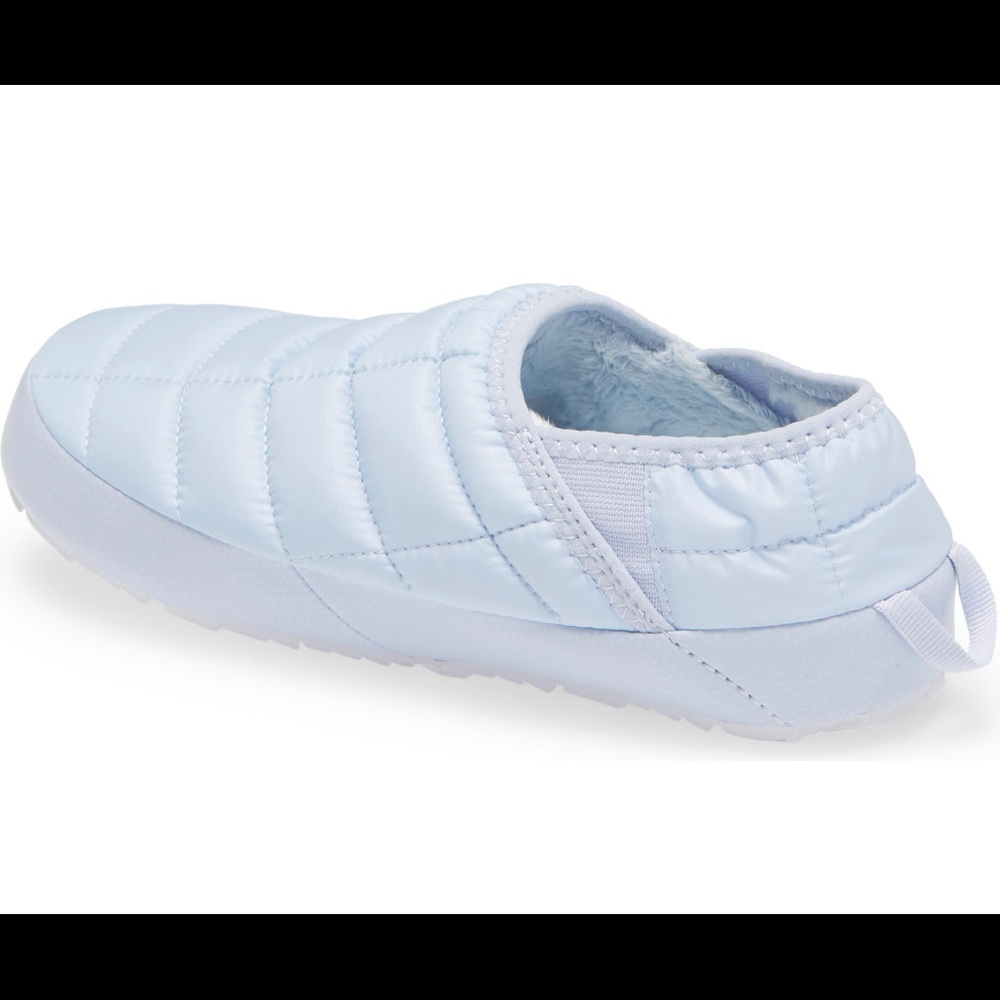 The North Face Thermo ball traction slippers+Limit color+Holiday Gift+91/2-10 - Picture 2 of 9